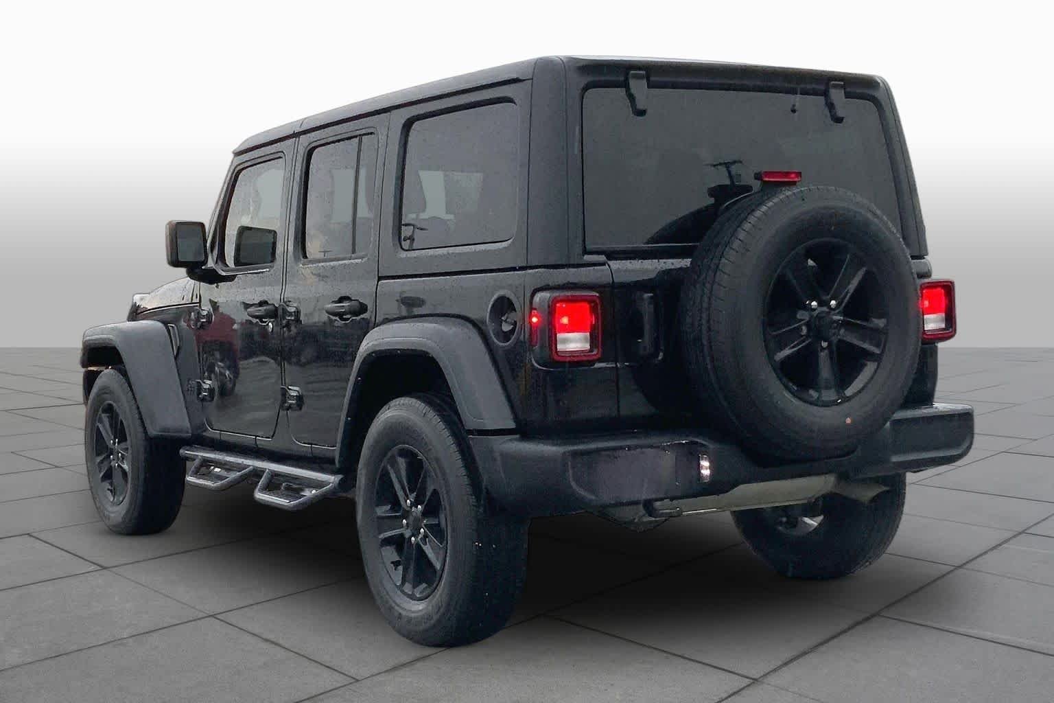 Used 2023 Black Clearcoat Jeep Sport Altitude image 12