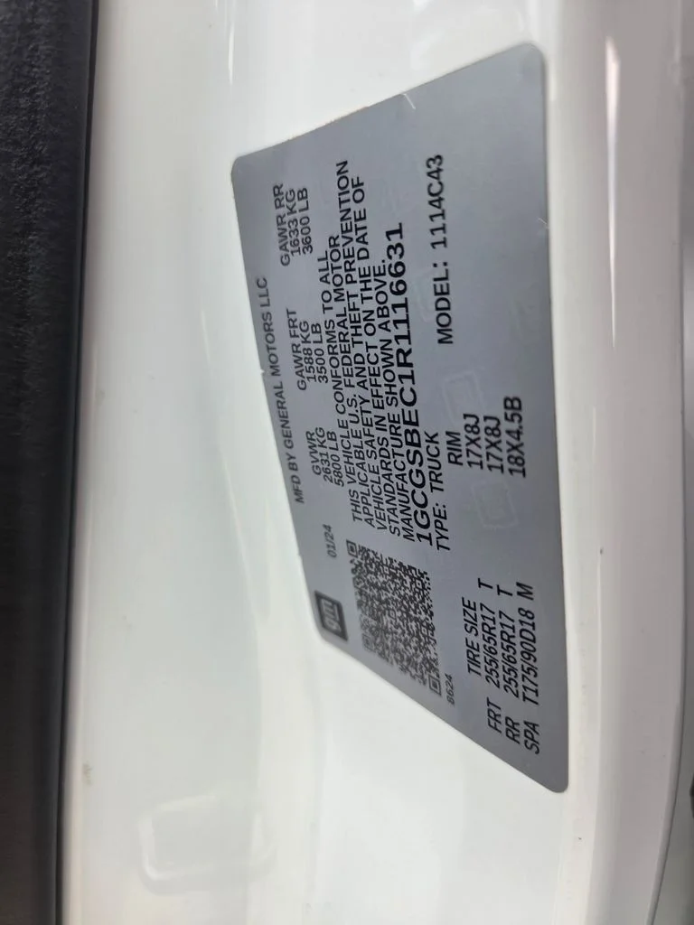 Used 2024 White Chevrolet Work Truck image 29