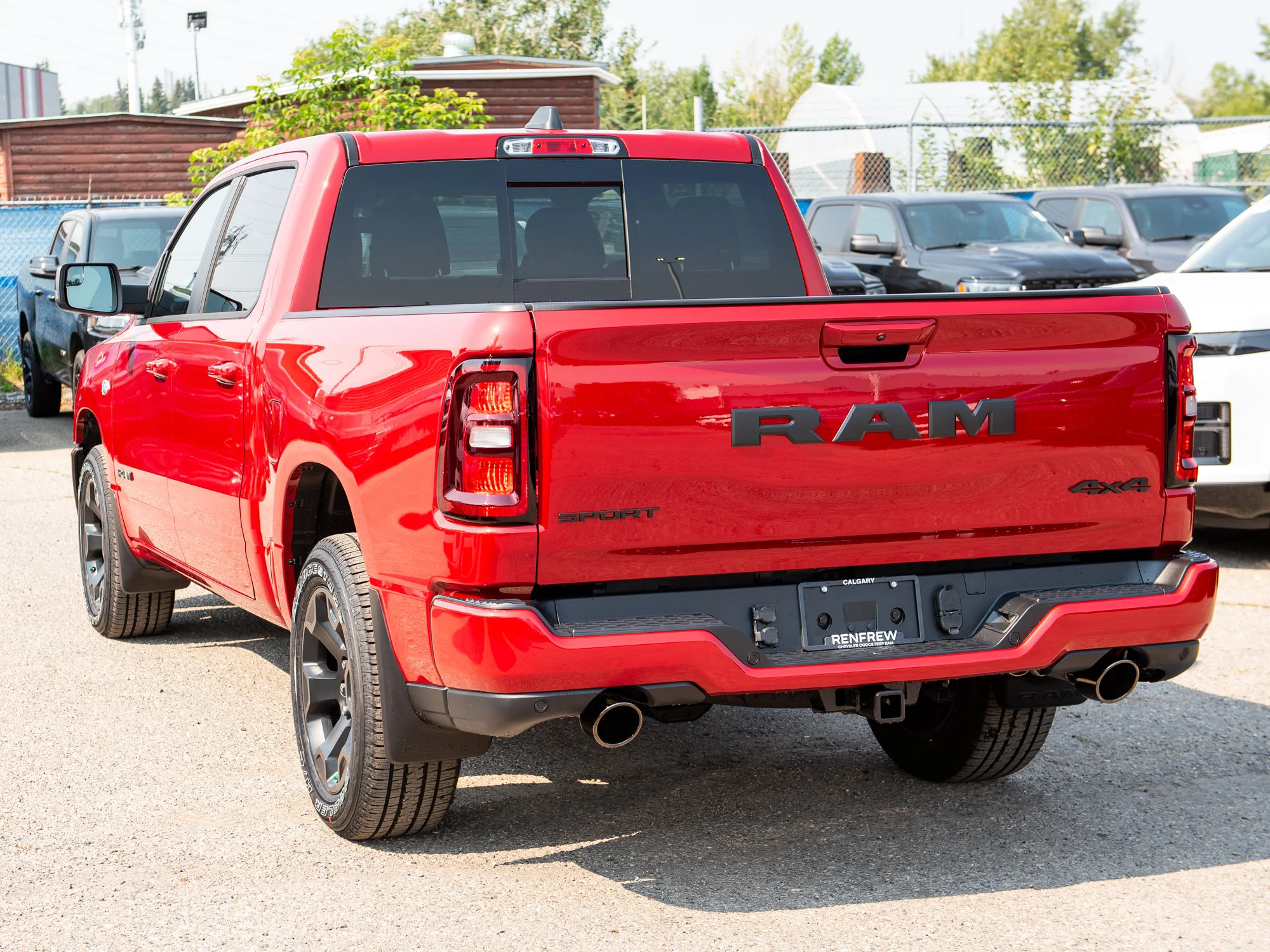 New 2026 Red RAM Sport* Crew Cab 4x4, HEMI V8, 3.92 Rear Axle, Heated Seats/Wheel image 4