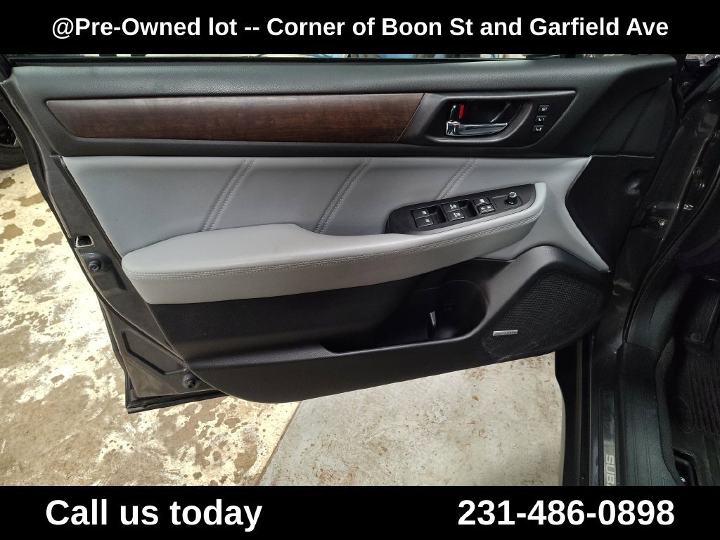 Used 2018 Gray Subaru 2.5i image 15
