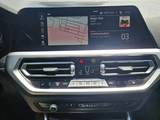 Used 2019 Black BMW 330i image 16