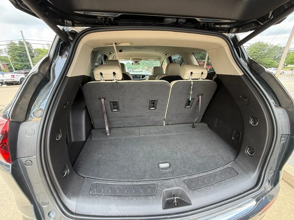 Used 2019 Gray Buick Essence image 27