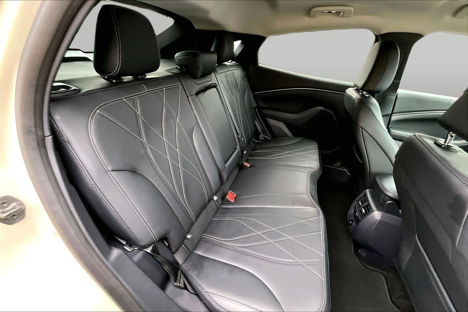 Used 2025 Desert Sand Ford Select image 22