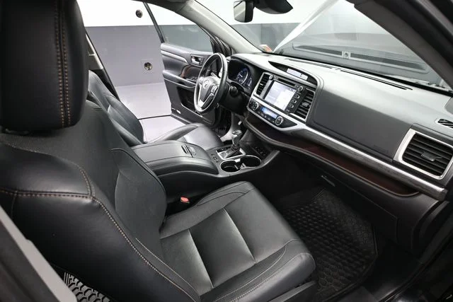 Used 2018 Black Toyota Limited image 54