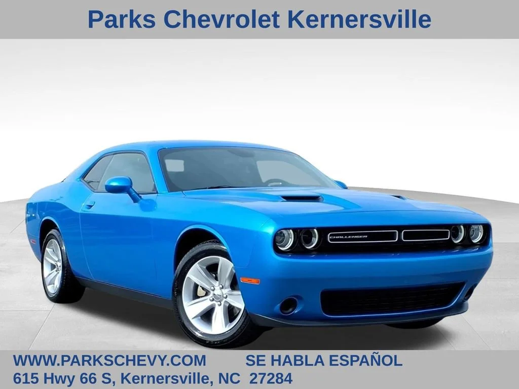 2023 Dodge Challenger SXT Auto's photo