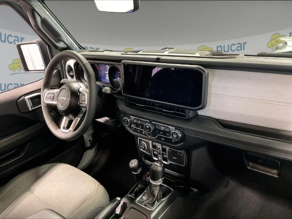 Used 2024 Gray Jeep Sahara 4xe image 14