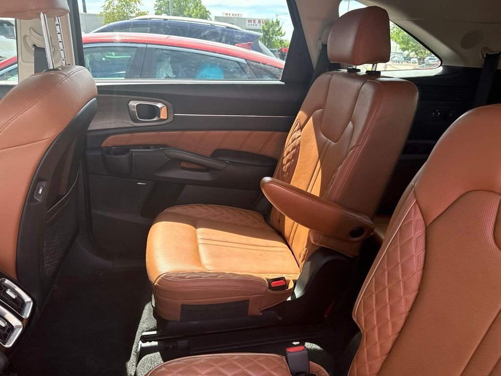 Used 2023 Green Kia X-Line SX Prestige image 32