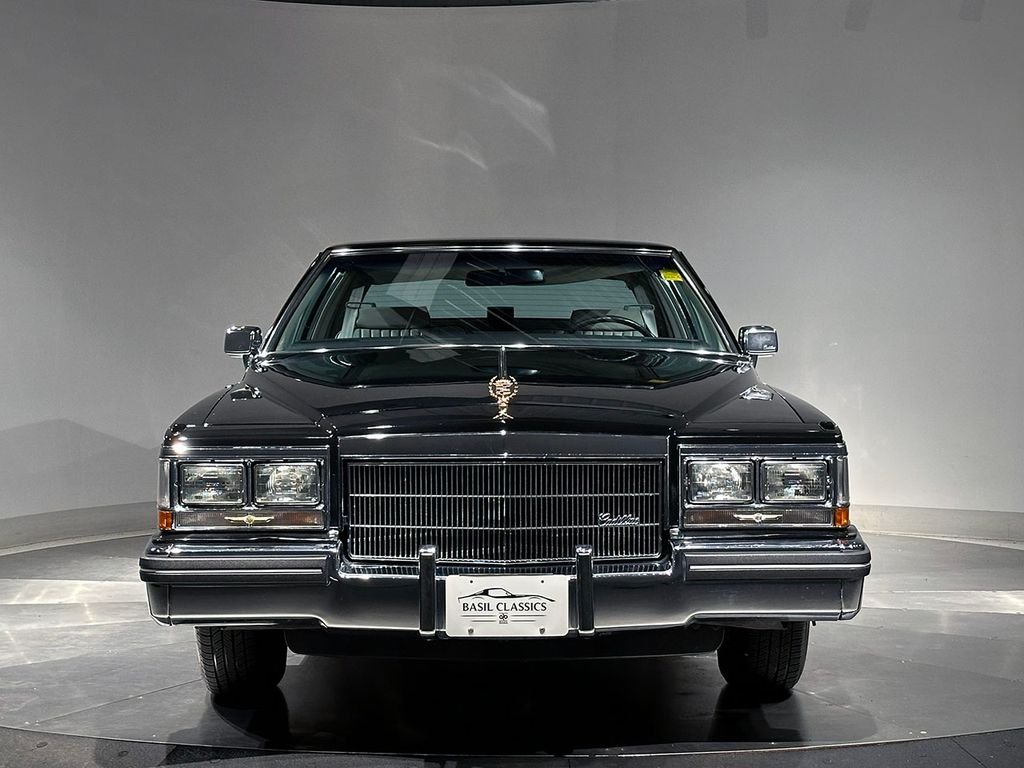 Used 1984 Black Cadillac Base image 3