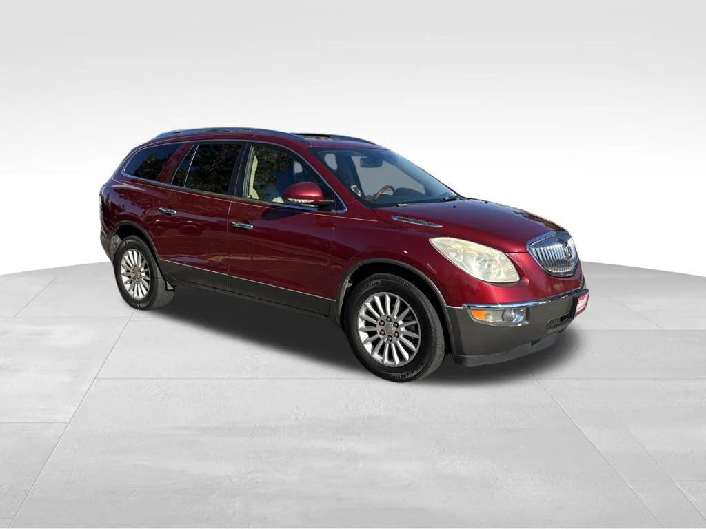 Used 2011  Buick CXL image 2