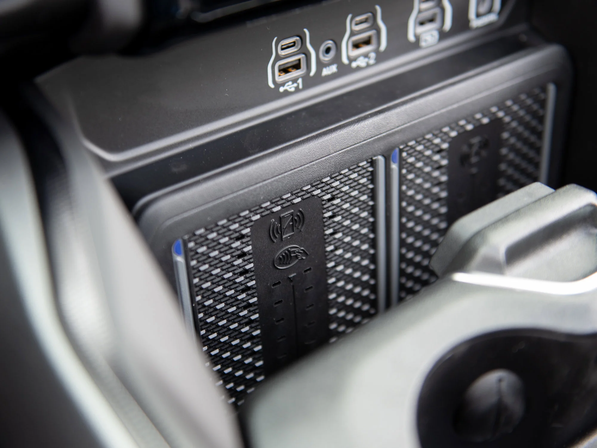 New 2026 White RAM Sport* Hemi V8 image 20