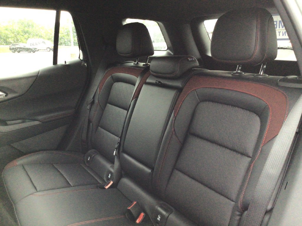 2027 Chevrolet Equinox RS - Photo 35