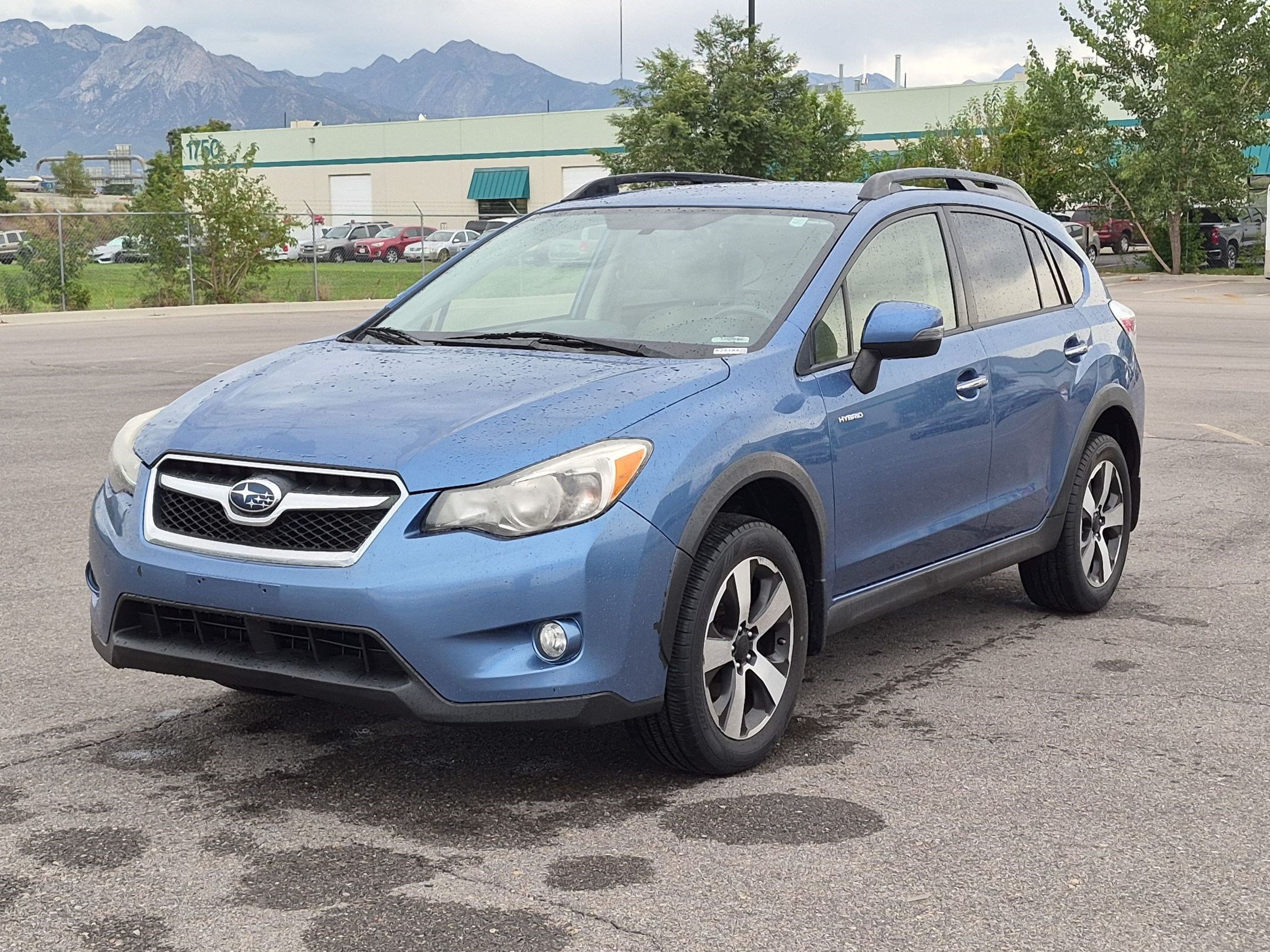 Used 2014 Quartz Blue Pearl Subaru 2.0i Hybrid image 8