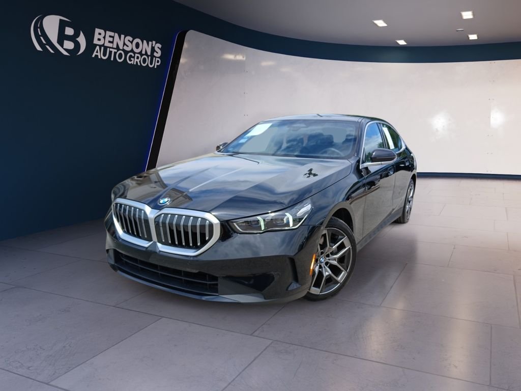Used 2026 Black BMW 530i xDrive image 8