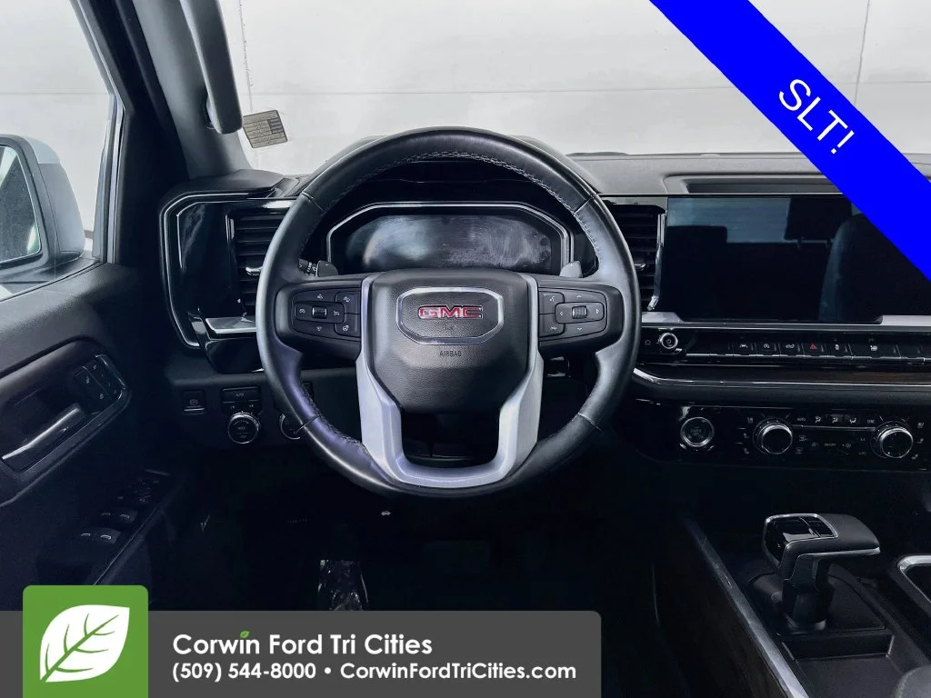 Used 2023 Summit White GMC SLT image 25