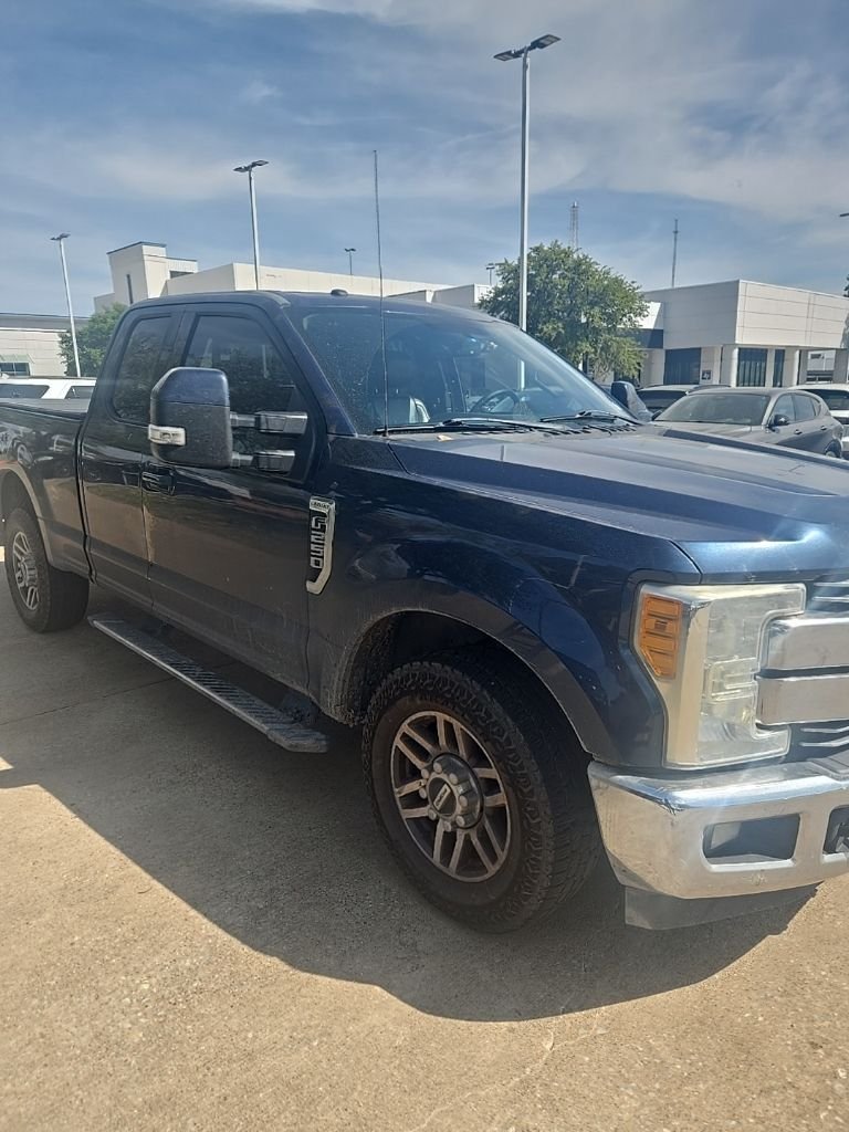 2017 Ford F-250 Super Duty Lariat