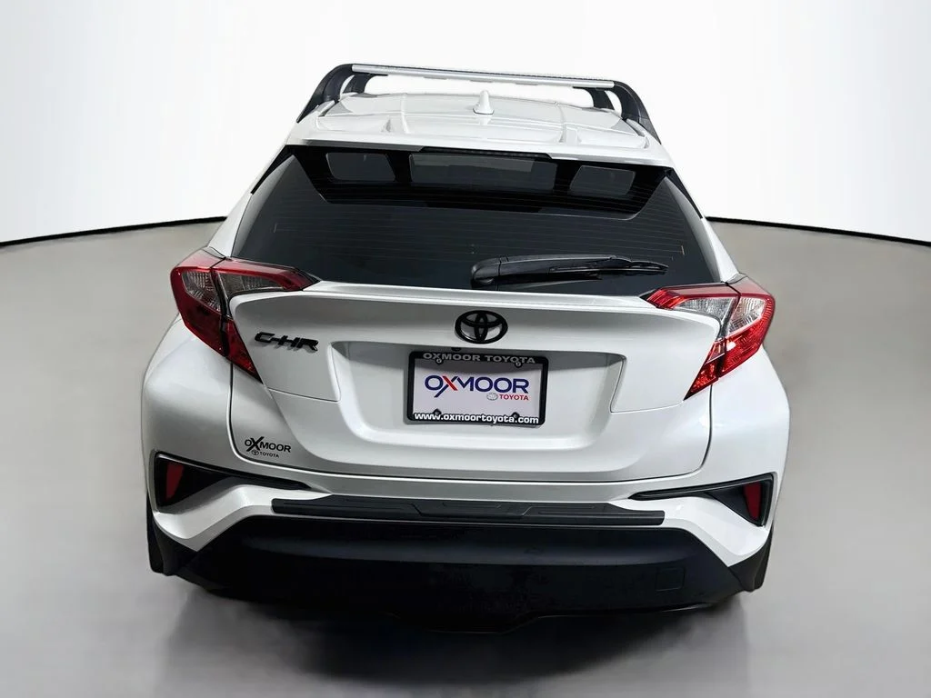 Used 2022 Wind Chill Pearl Toyota XLE image 6