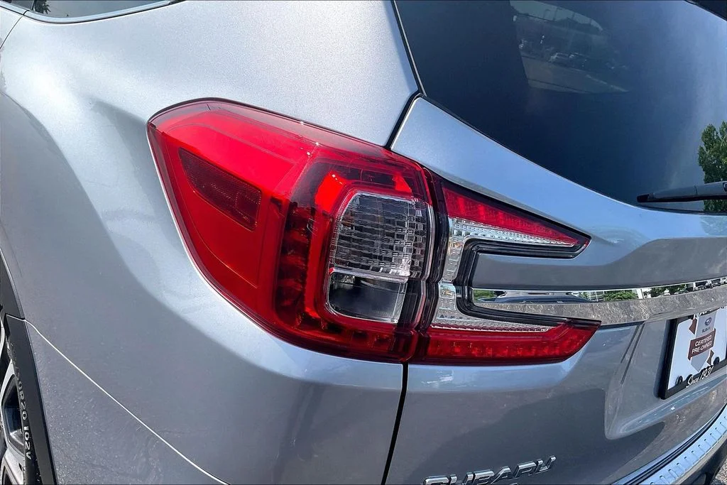 Certified Used 2023 Silver Subaru Limited image 34