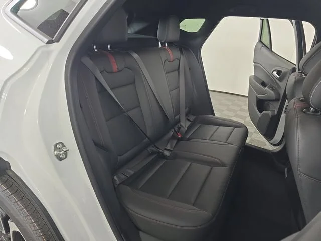 Used 2026 Summit White Chevrolet 2RS image 25