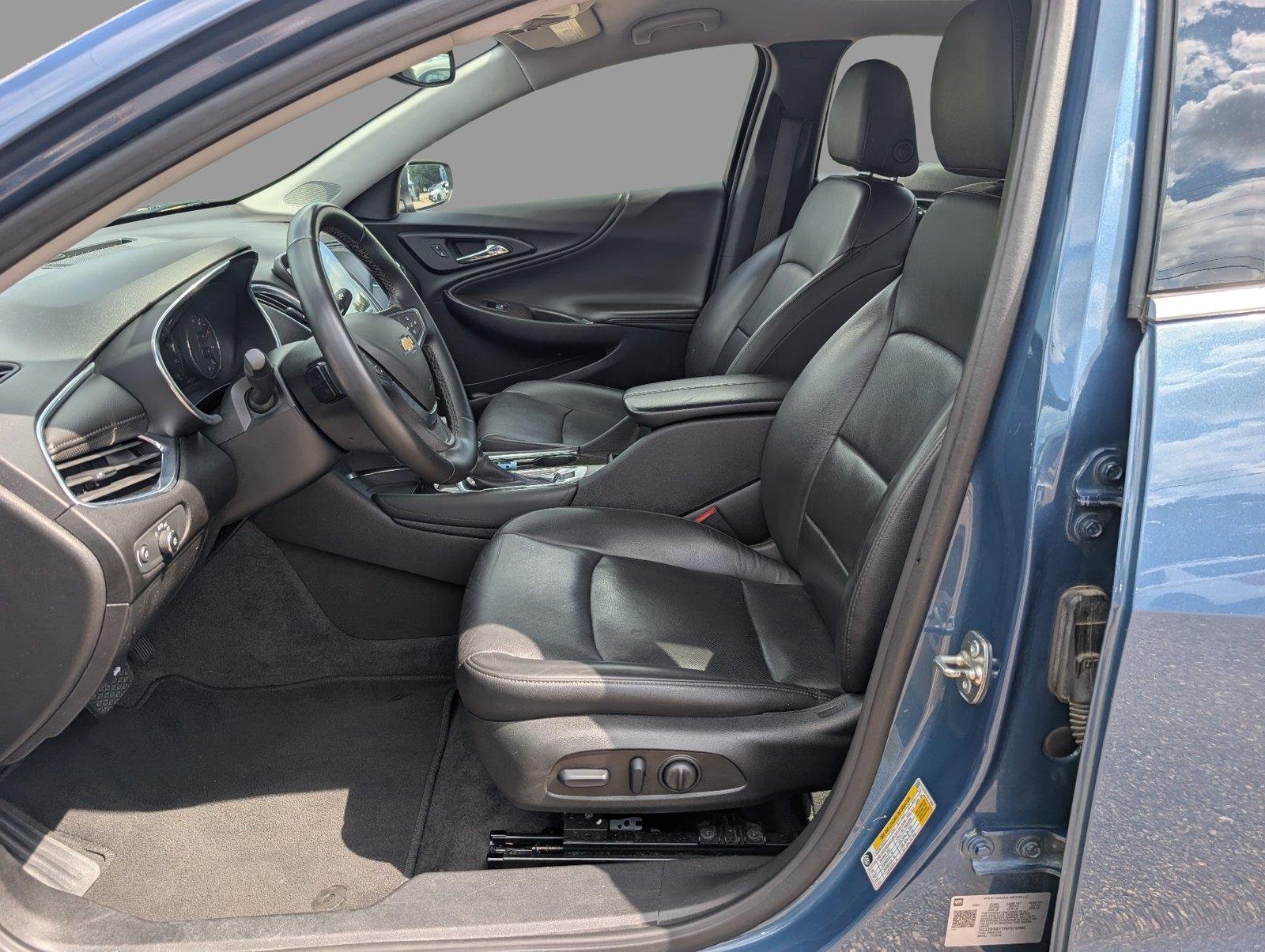 Used 2024 Lakeshore Blue Metallic Chevrolet 2LT image 12