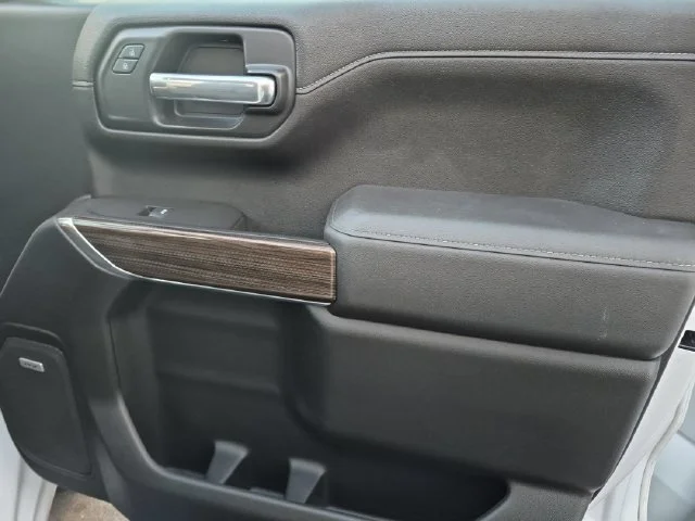 Used 2021 Beige Chevrolet LT Trail Boss image 33