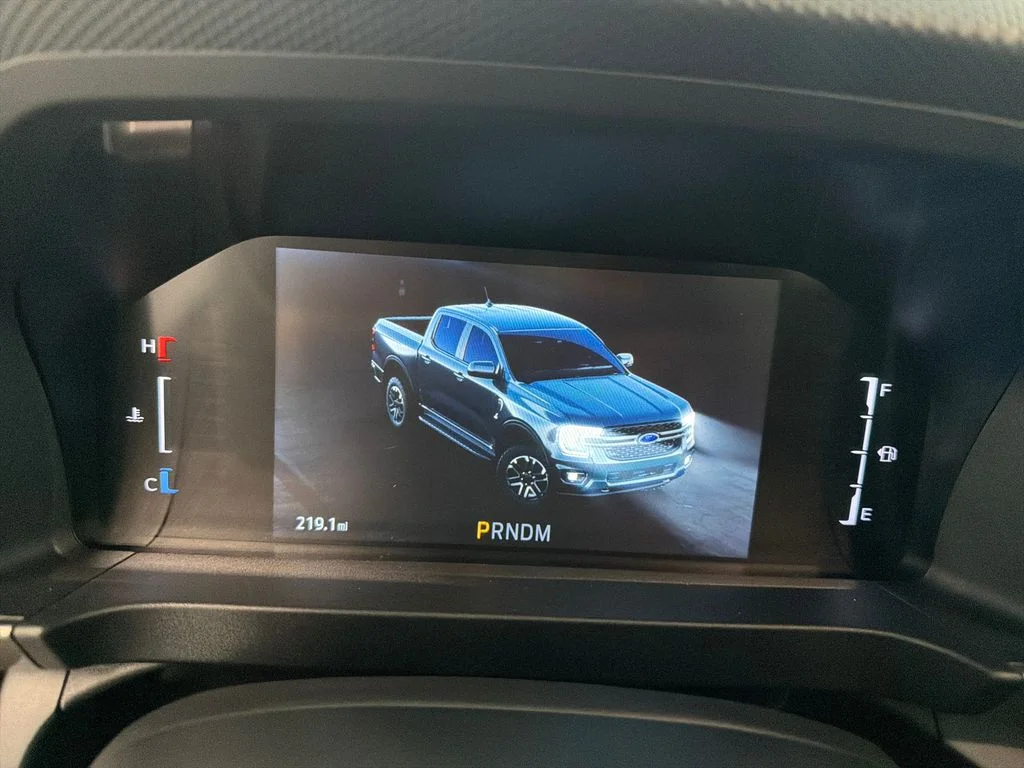 New 2026 Marsh Gray Ford XLT image 16