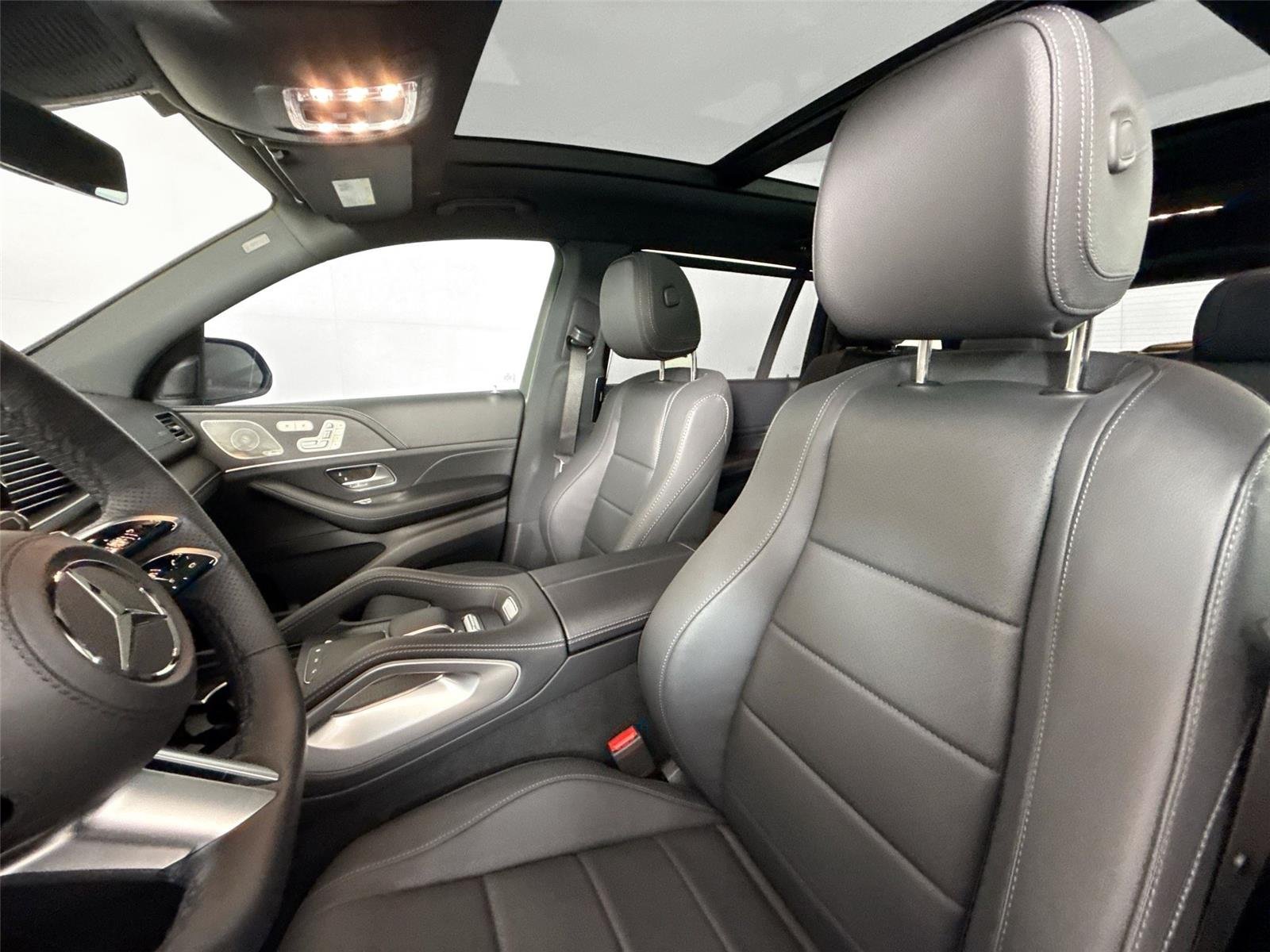 Used 2025 MANUFAKTUR Alpine Grey Mercedes-Benz GLS 450 image 3
