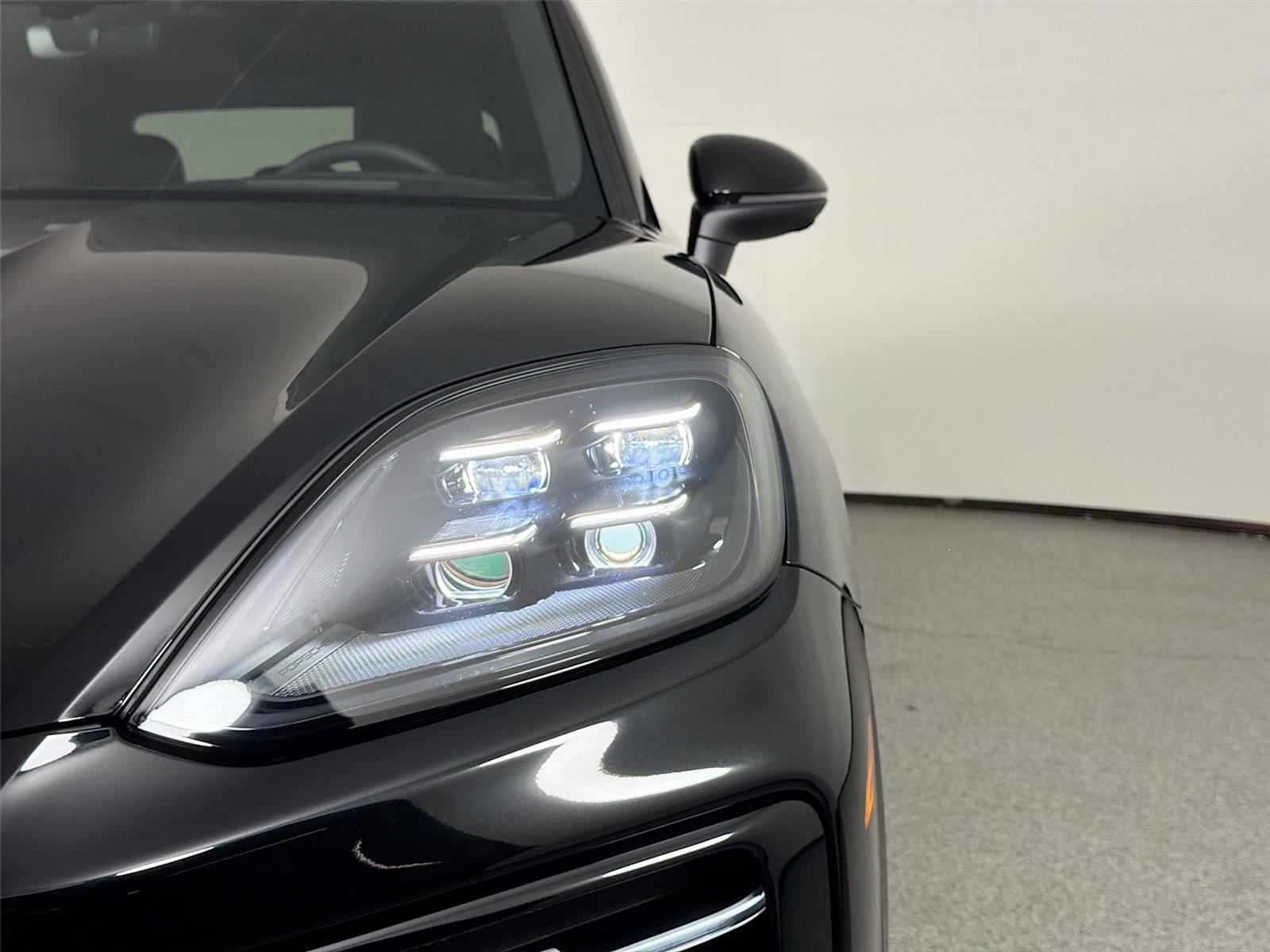 New 2026 Chromite Black Metallic Porsche Coupe image 15