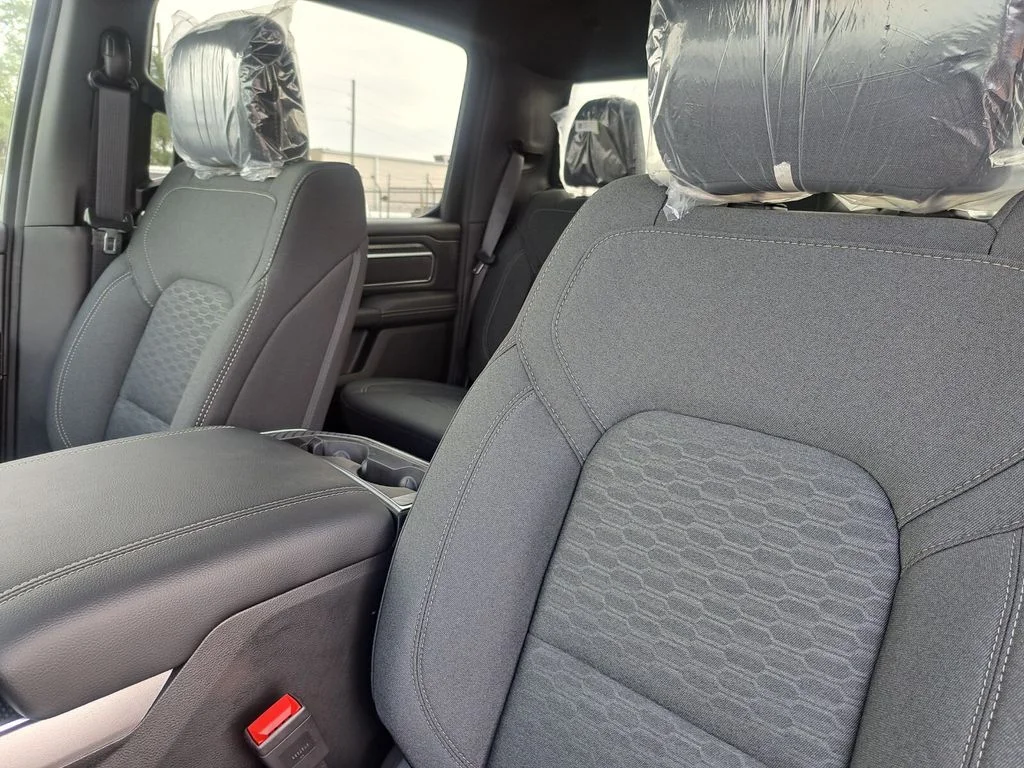 New 2026 Granite Crystal Metallic Clear-Coat Exterior Paint RAM Big Horn/Lone Star image 19