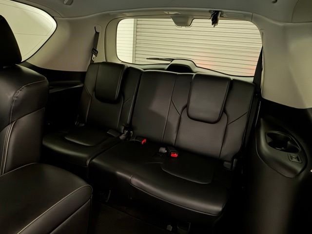 Used 2024 Hermosa Blue INFINITI LUXE image 24