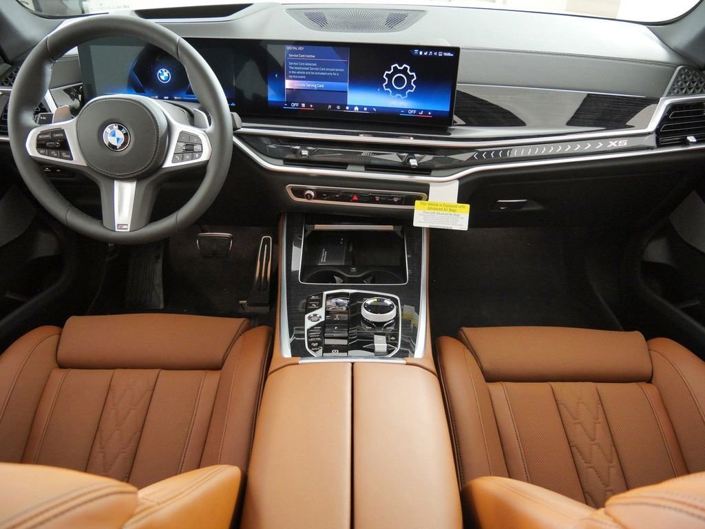 New 2026 Mineral White Metallic BMW xDrive40i image 5