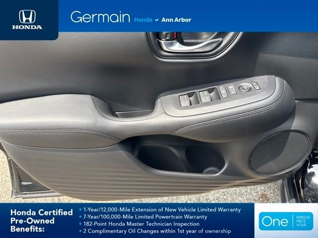 Certified Used 2025 Crystal Black Pearl Honda LX image 19