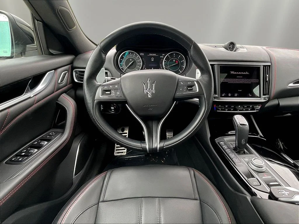 Used 2024 Bianco Maserati Modena image 8