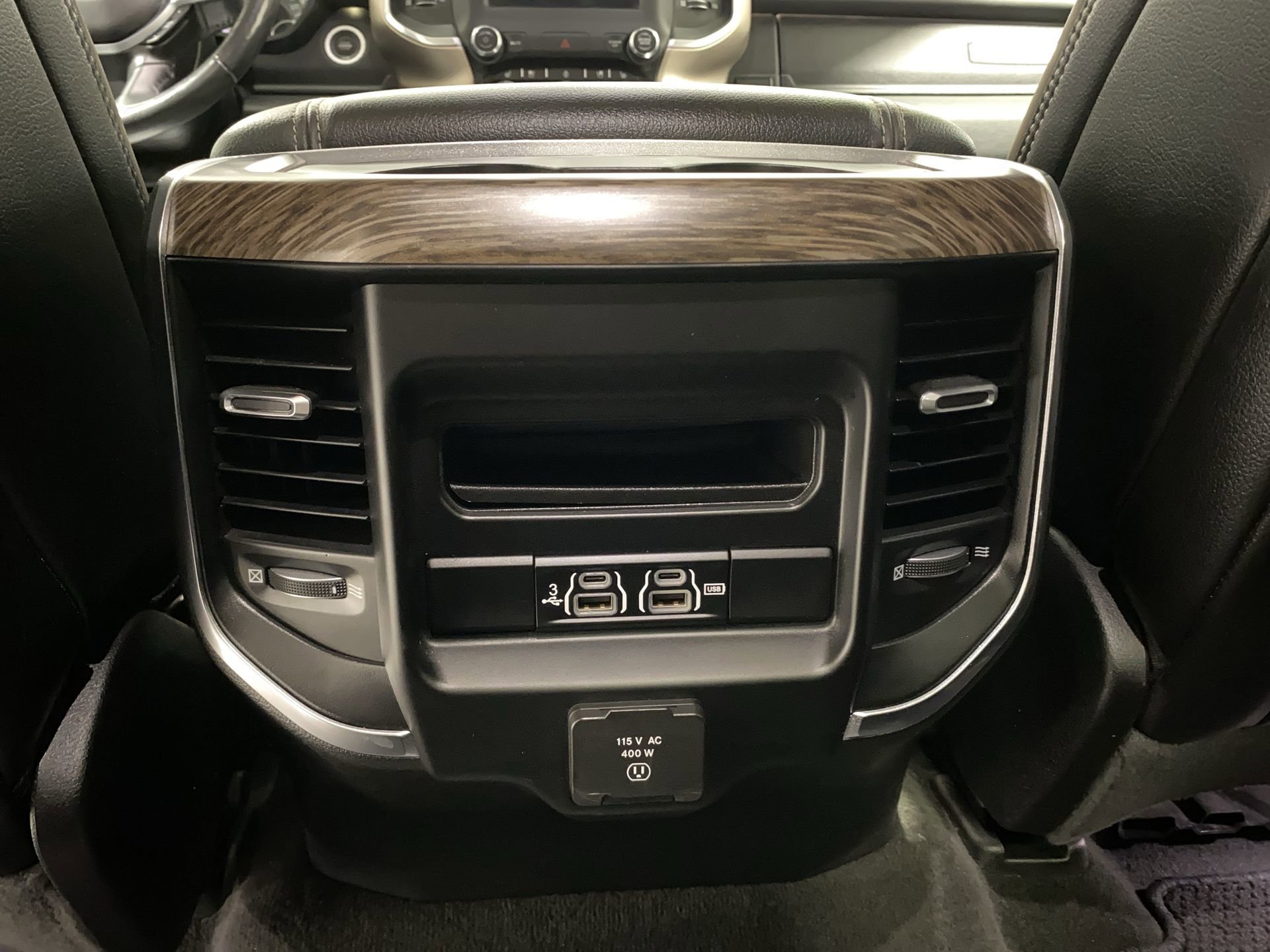 Used 2020 Granite Crystal Metallic Clearcoat  Ram Laramie image 20