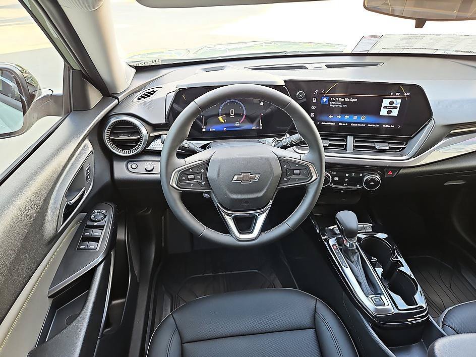 New 2026 Cacti Green Chevrolet ACTIV image 12