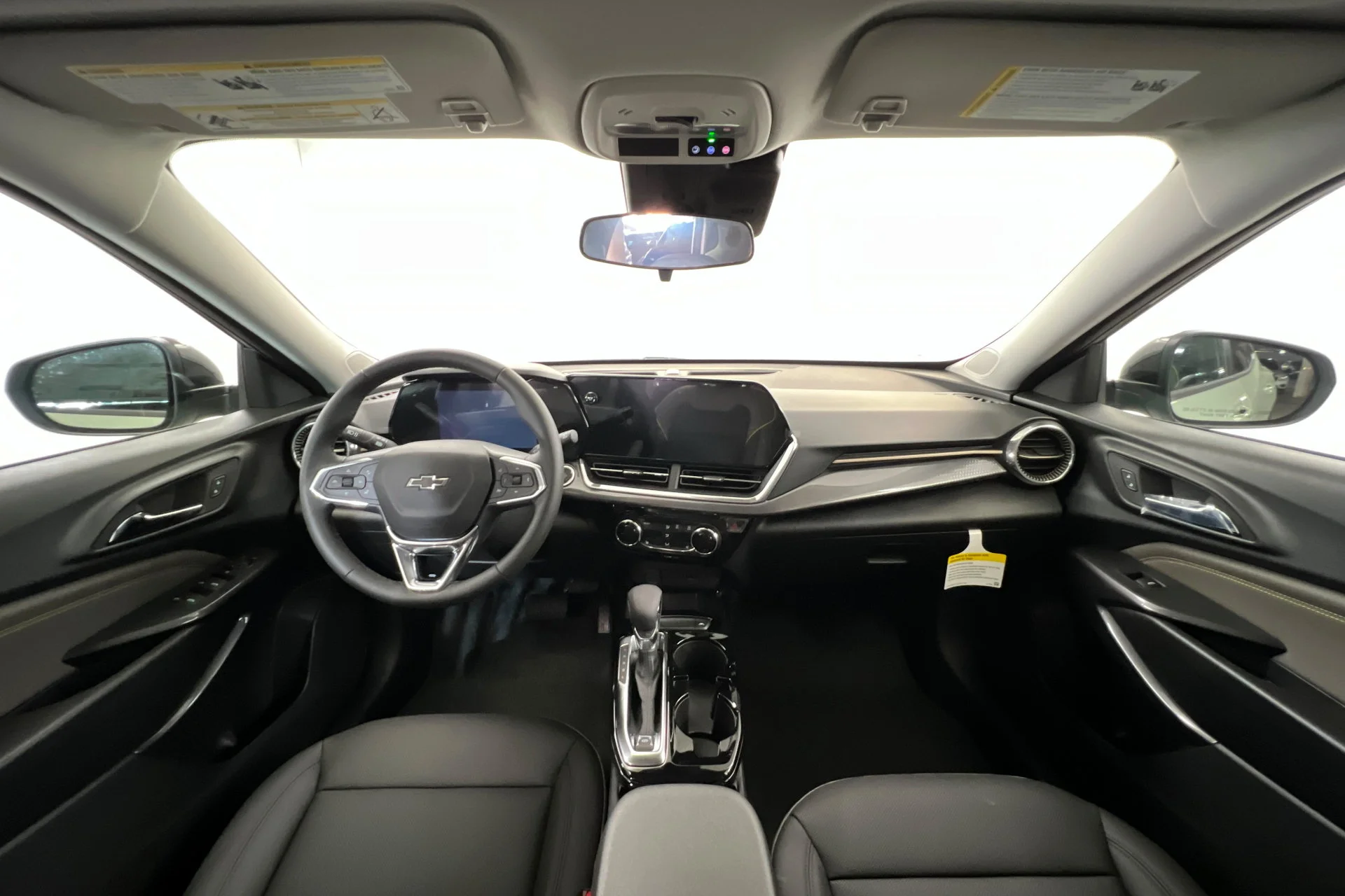 2026 Chevrolet Trax Activ - Photo 9