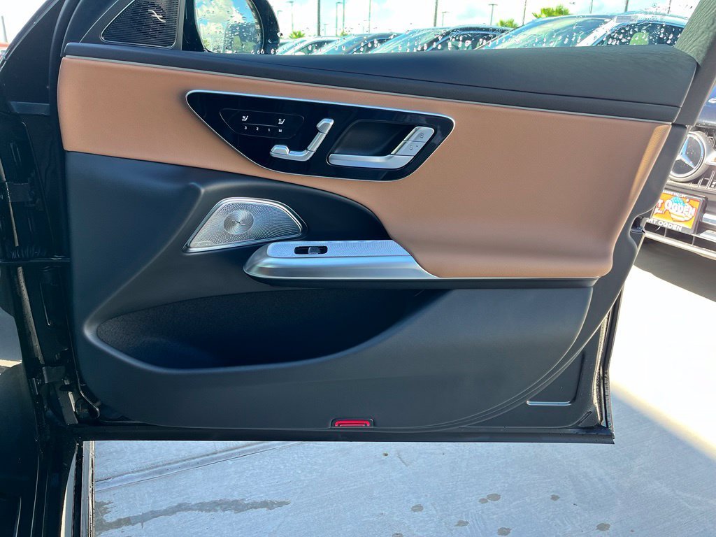 New 2027 Graphite Grey Metallic Mercedes-Benz E 350 image 23