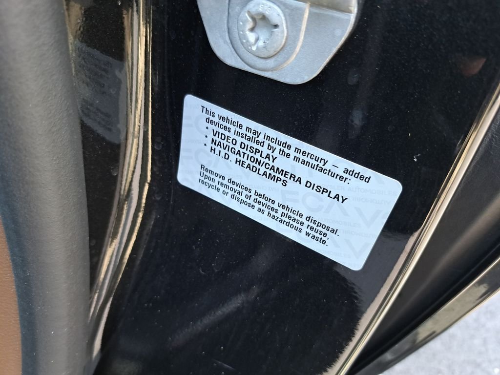 Used 2017 Black Chrysler Limited image 44