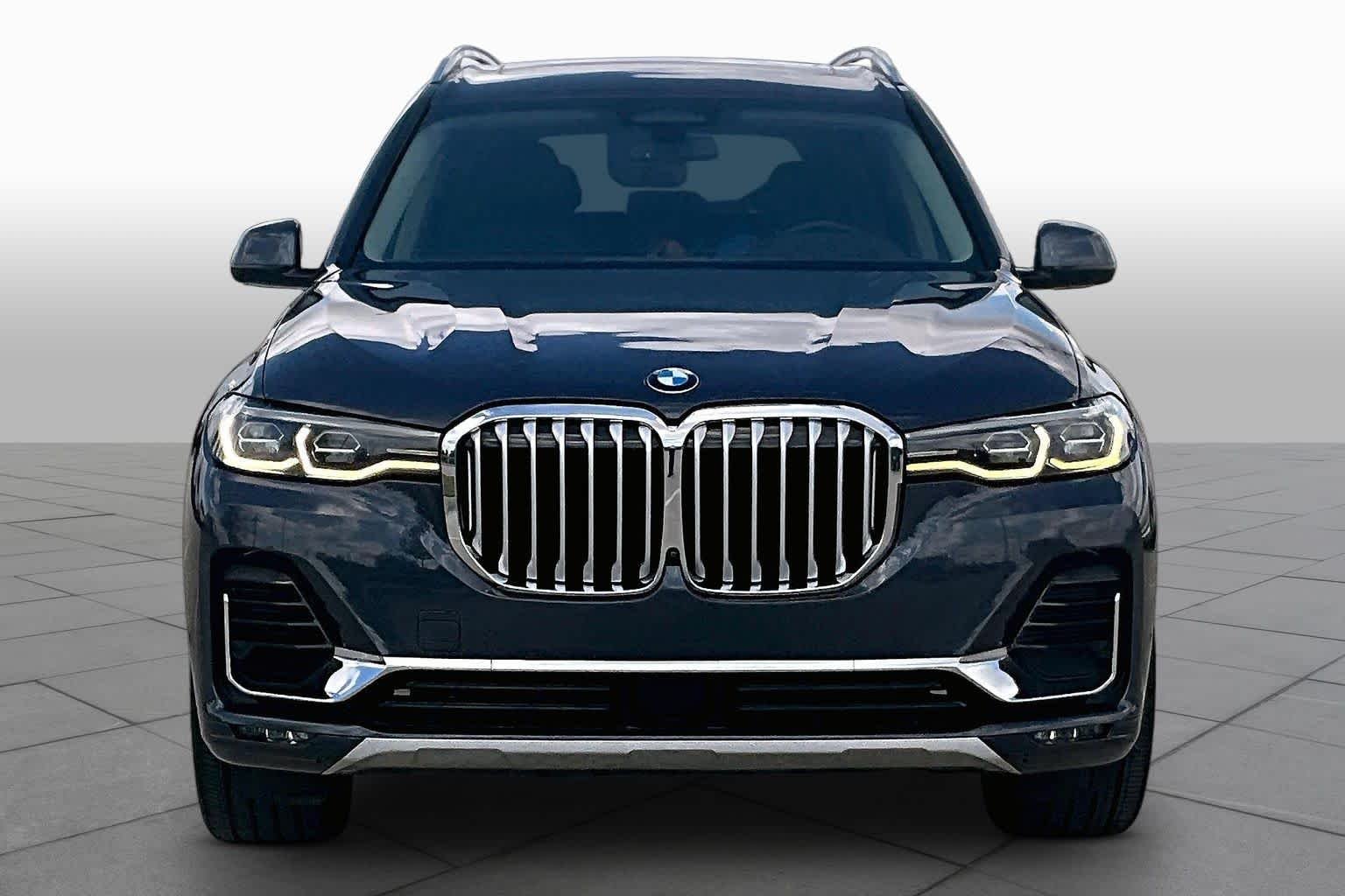 Used 2020 Arctic Gray Metallic BMW xDrive40i image 3