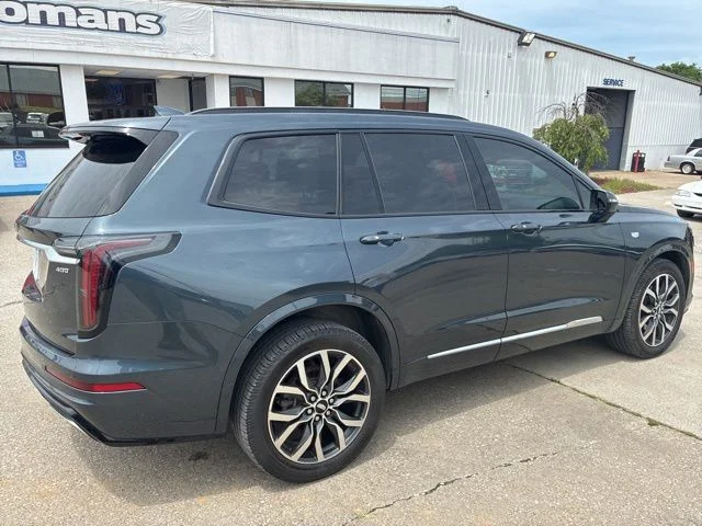 Certified Used 2021 Shadow Cadillac Sport image 9