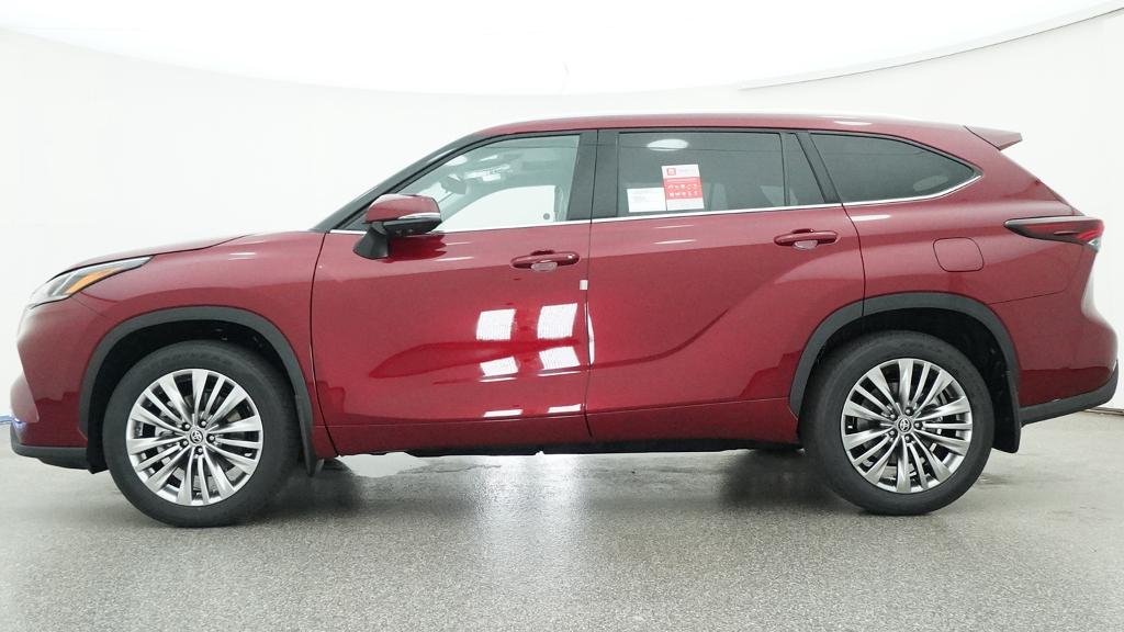 New 2026 Ruby Flare Pearl Toyota Platinum image 36
