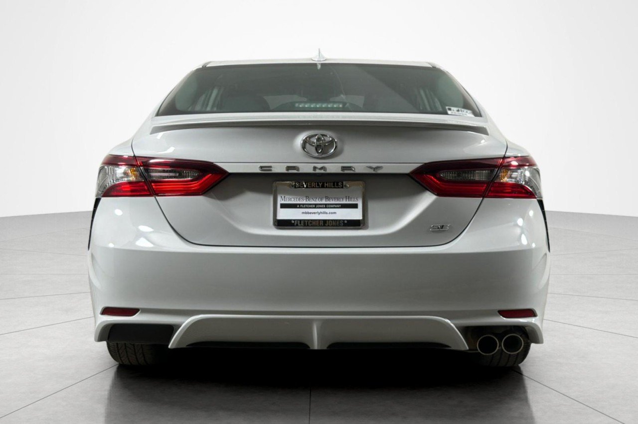Used 2024 GREY Toyota SE image 4
