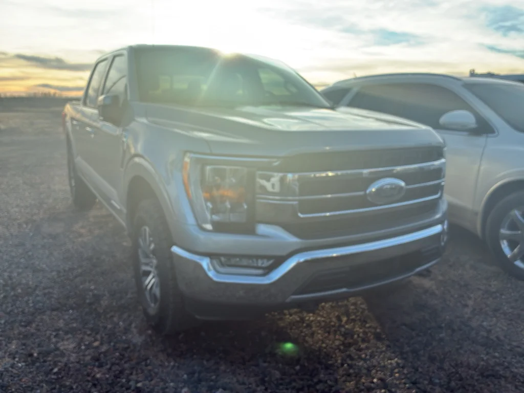 Used 2021 Iconic Silver Metallic Ford LARIAT image 3