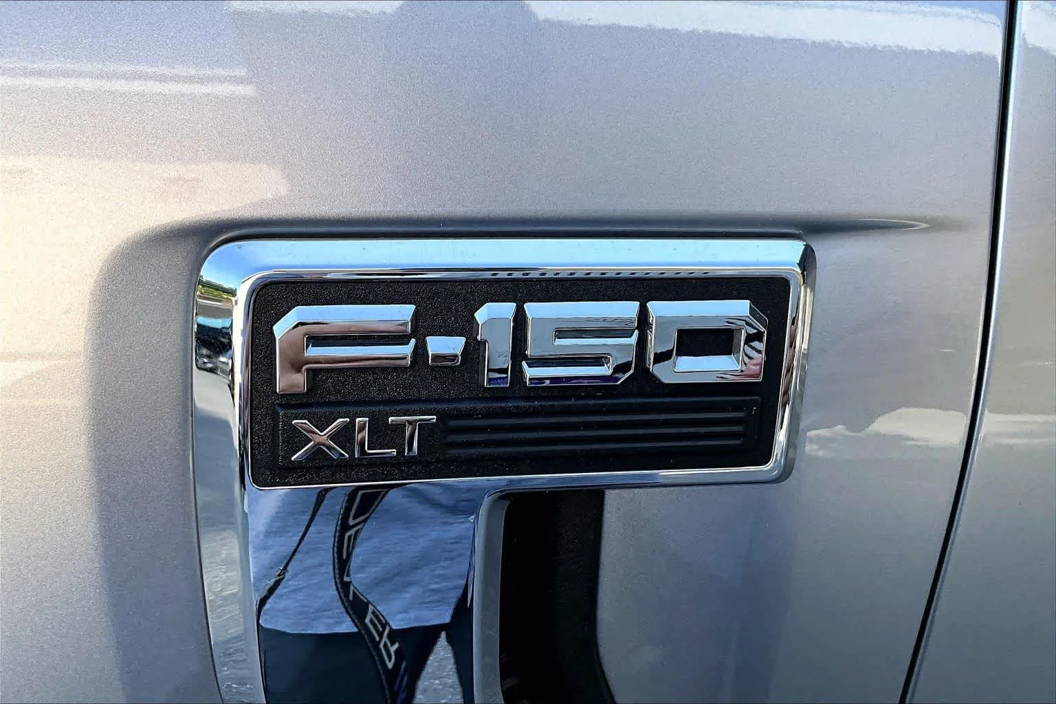 Used 2023 Iconic Silver Metallic Ford XLT image 58