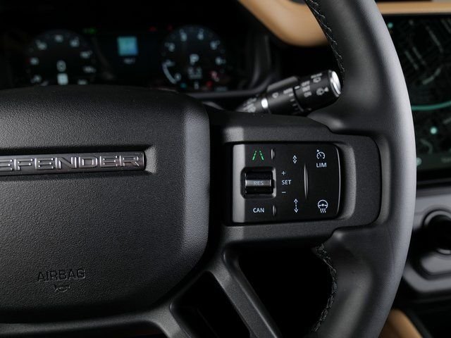 New 2026 Woolstone Green Land Rover X-Dynamic SE image 21