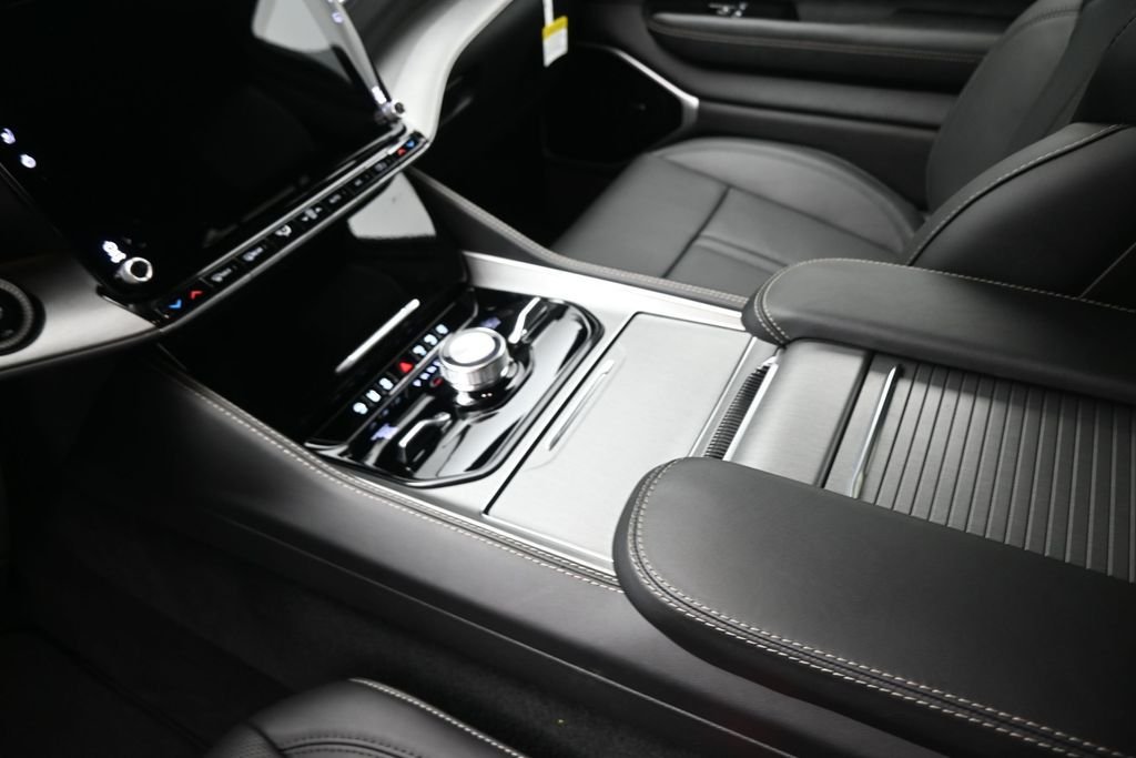 New 2026 Fathom Blue Pearl-Coat Exterior Paint (Late Availability) Jeep Limited Reserve image 9