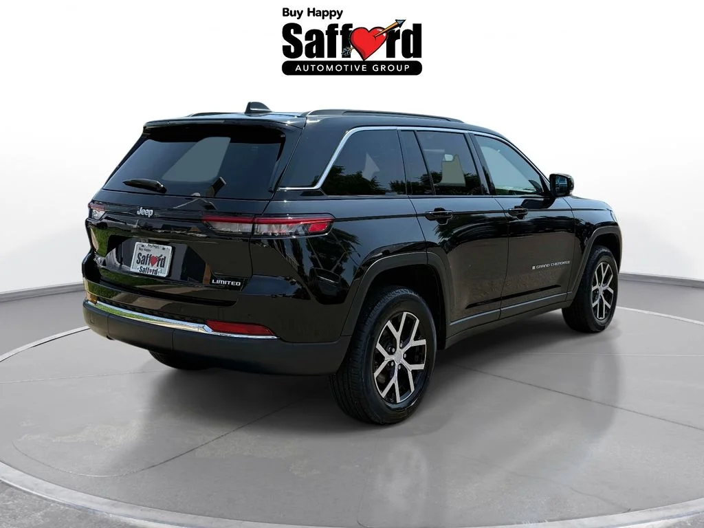 Used 2024 Black Jeep Limited image 8