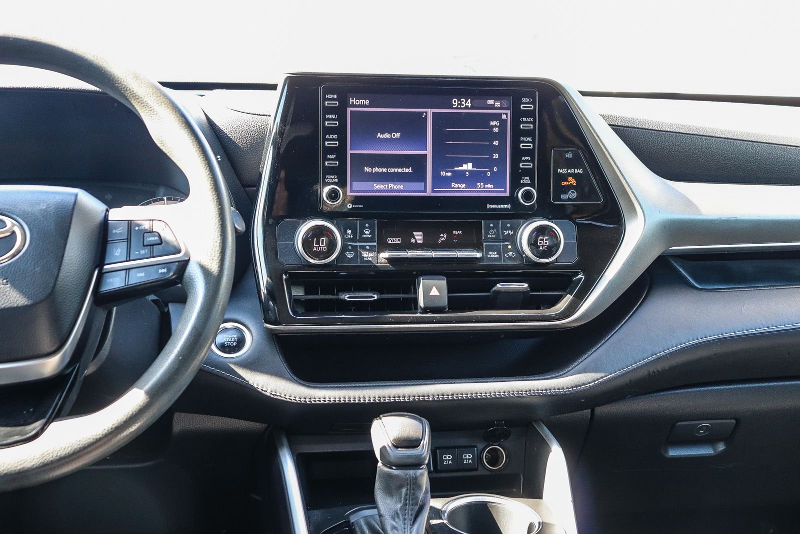 Certified Used 2021 Blizzard Pearl Toyota L image 16