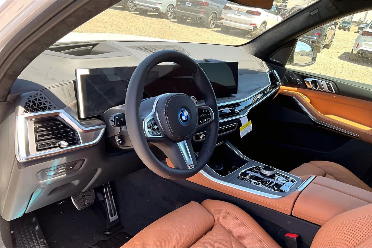 New 2026 Alpine White BMW xDrive50e image 8