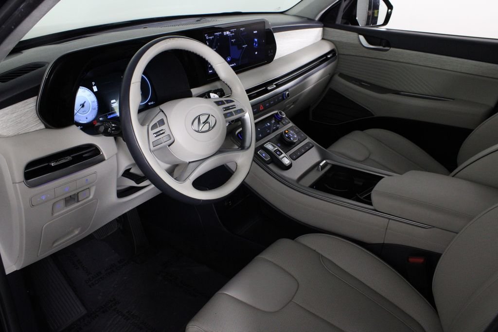 Certified Used 2024 White Hyundai Calligraphy image 21