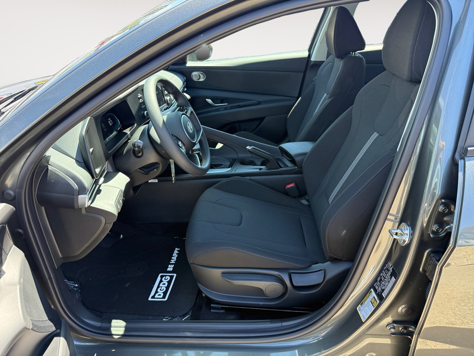 Certified Used 2026 Amazon Gray Hyundai SE image 10
